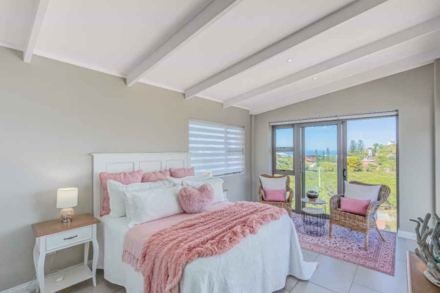 3 Bedroom Property for Sale in Brenton On Sea Western Cape